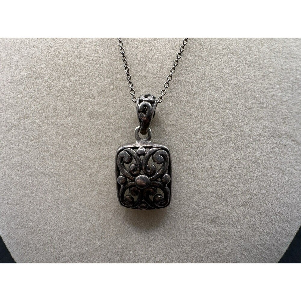 Vintage Sterling Silver Filigree Scrollwork Pendant Necklace 925 Chain 18” 3.9g